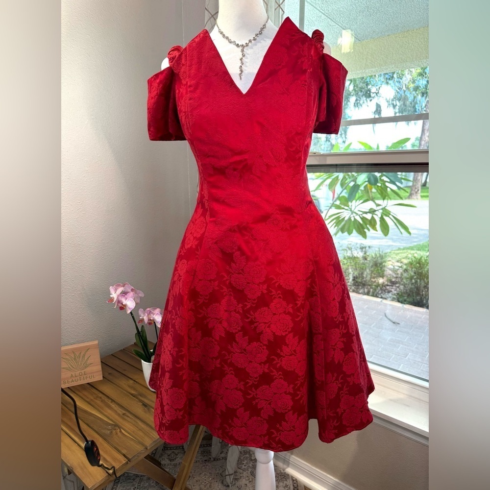 Vintage Gunne Sax Dress Womens 12 Red Jacquard Floral A-Line V-Neck Made USA 90s - Picture 7 of 9